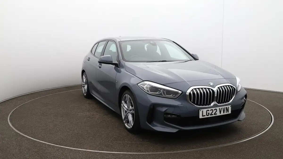 2022-bmw-1-series-15-118i-m-sport-lcp-dct-big-45