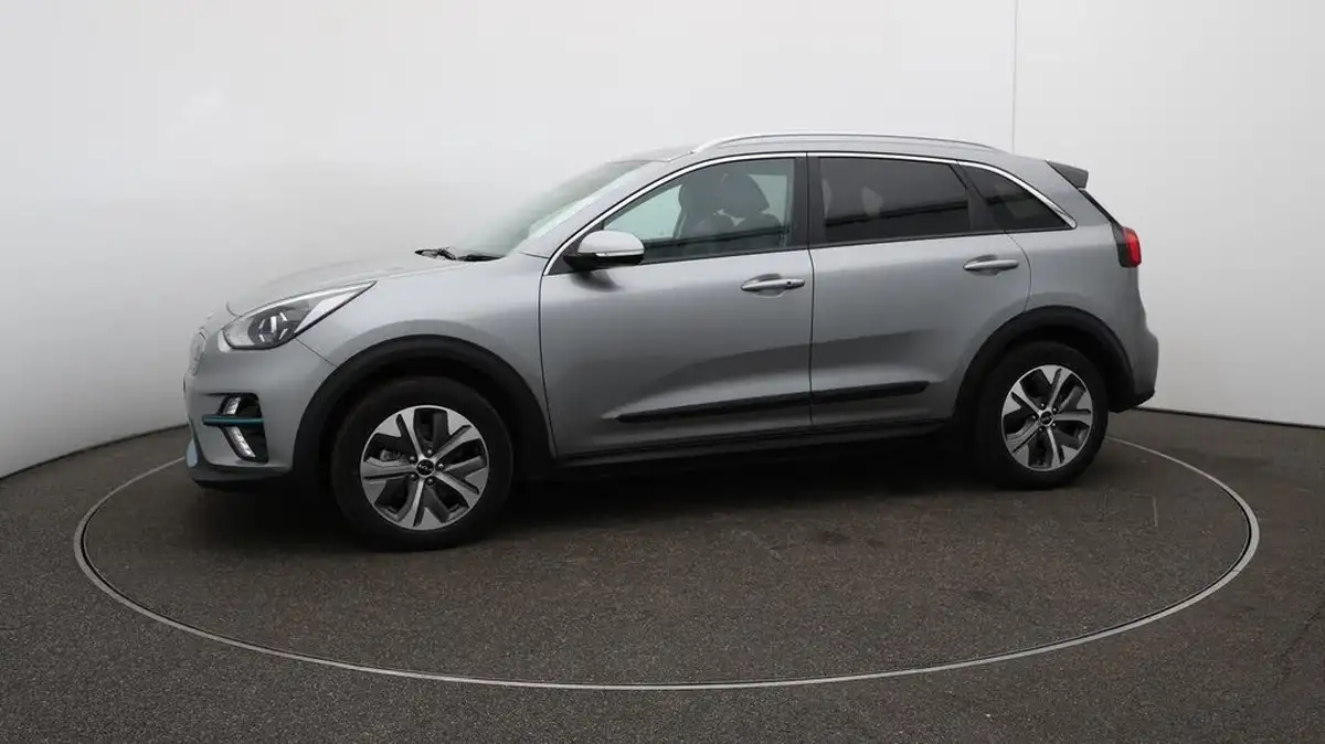 2022-kia-niro-ev-e-2-big-59