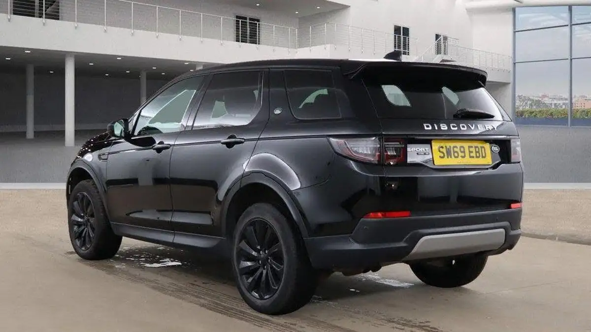 2019-land-rover-discovery-sport-20-d180-se-big-4