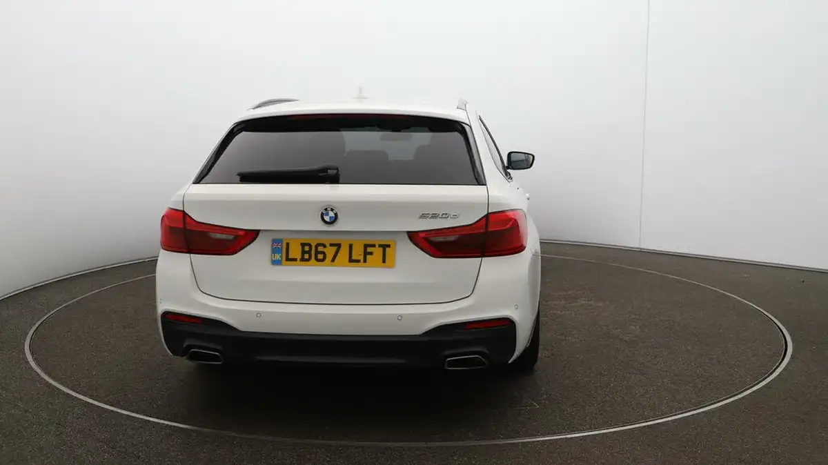 2017-bmw-5-series-20td-520d-m-sport-touring-5d-big-51