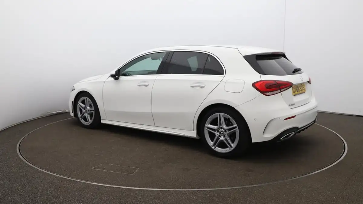 2018-mercedes-benz-a-class-13-a200-amg-line-premiumss-hatchback-5d-7g-dct-big-33
