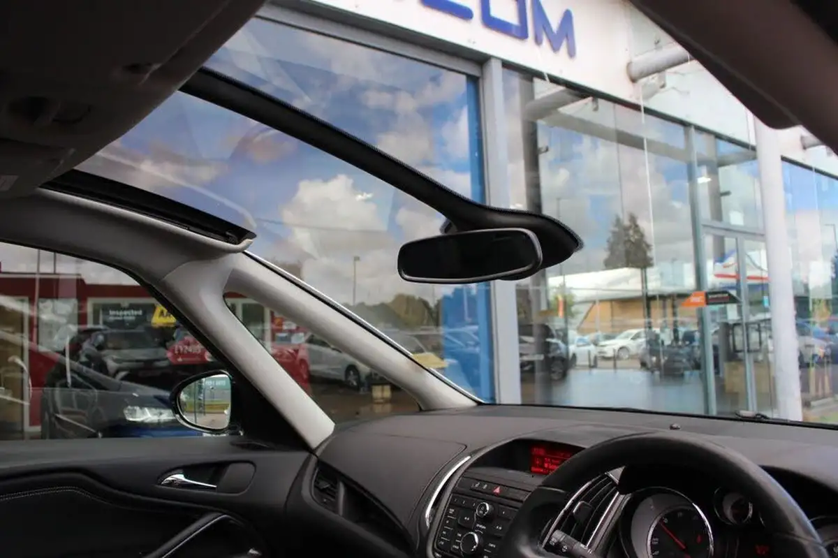 2015-vauxhall-zafira-tourer-16cdti-elite-big-16