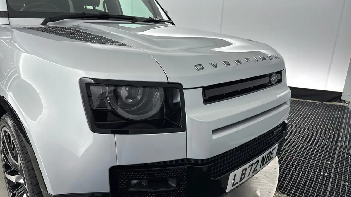 2022-land-rover-110-defender-20-p400e-x-dynamic-s-big-33