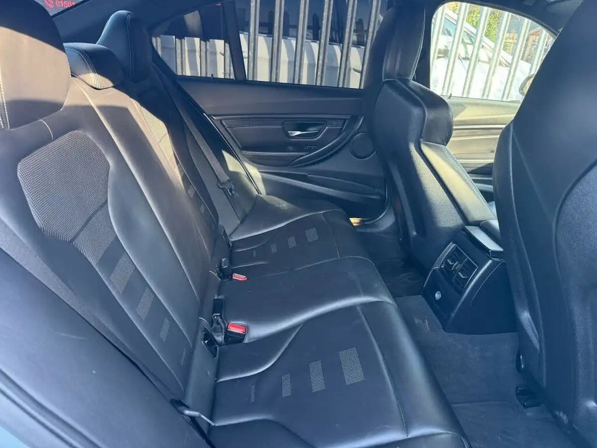 2018-bmw-3-series-30-m3-m-dct-big-12