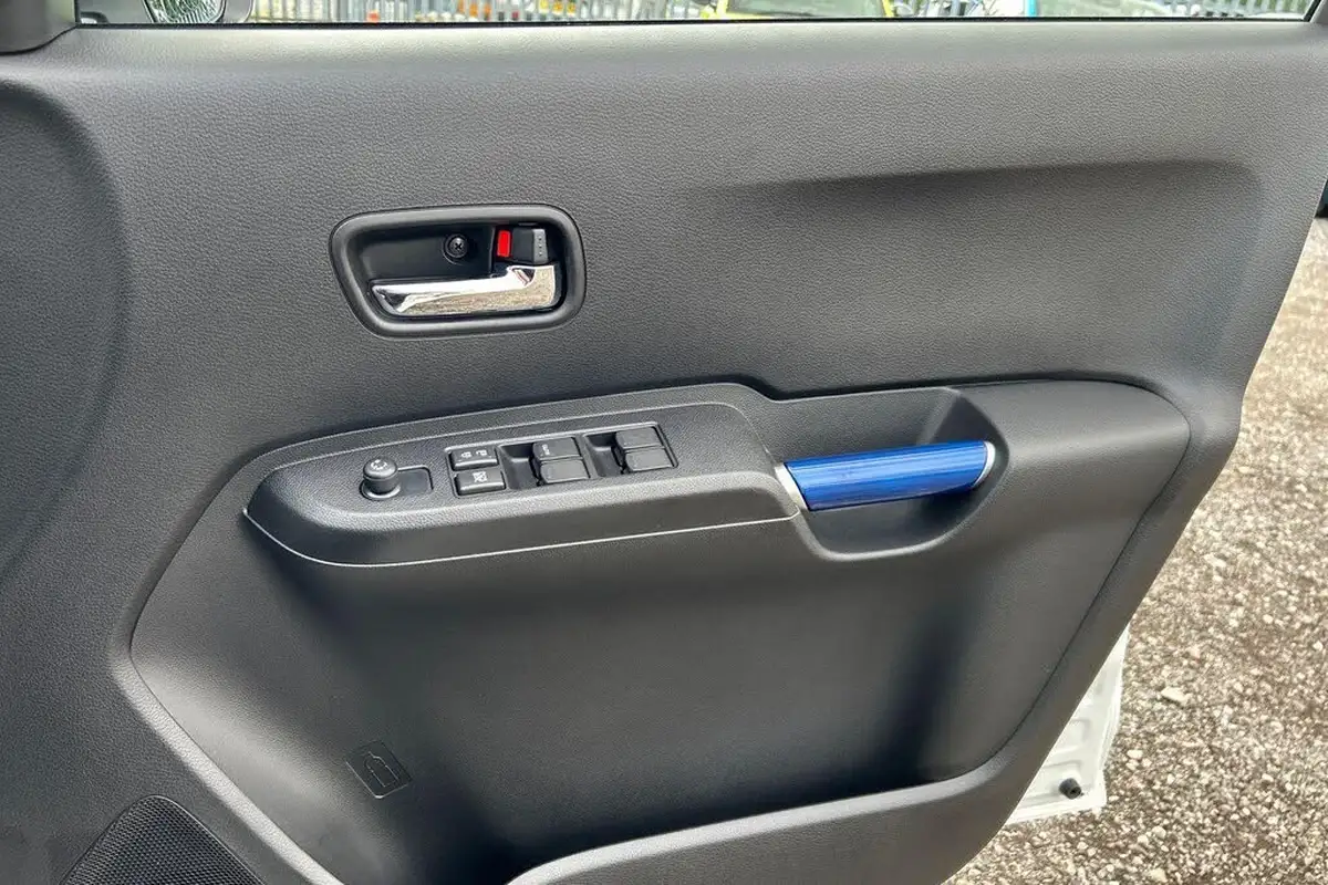 2022-suzuki-ignis-12-dualjet-sz5-cvt-big-17
