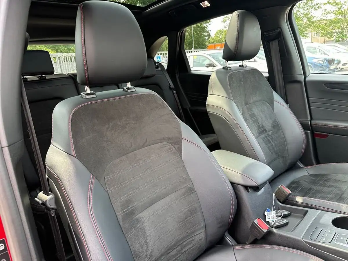 2024-ford-kuga-25t-st-line-x-edition-225ps-phev-big-11