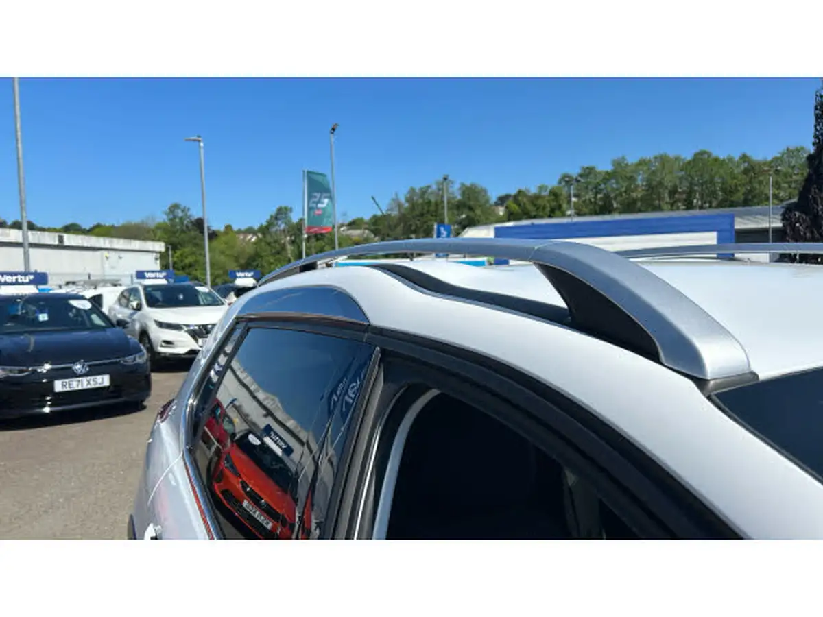 2016-peugeot-2008-suv-12-puretech-allure-82bhp-big-24