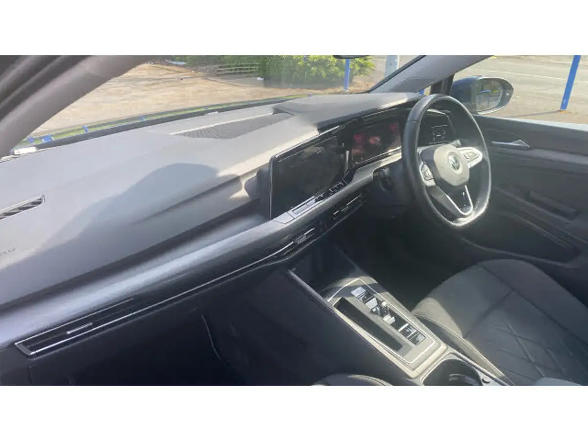 2021-volkswagen-golf-15-etsi-style-130ps-hatchback-big-8
