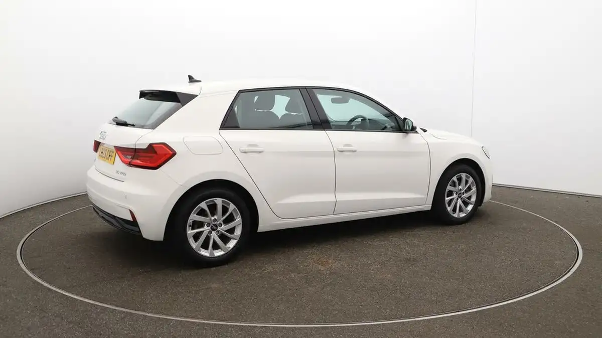 2023-audi-a1-10-30-tfsi-sport-s-tronic-big-44