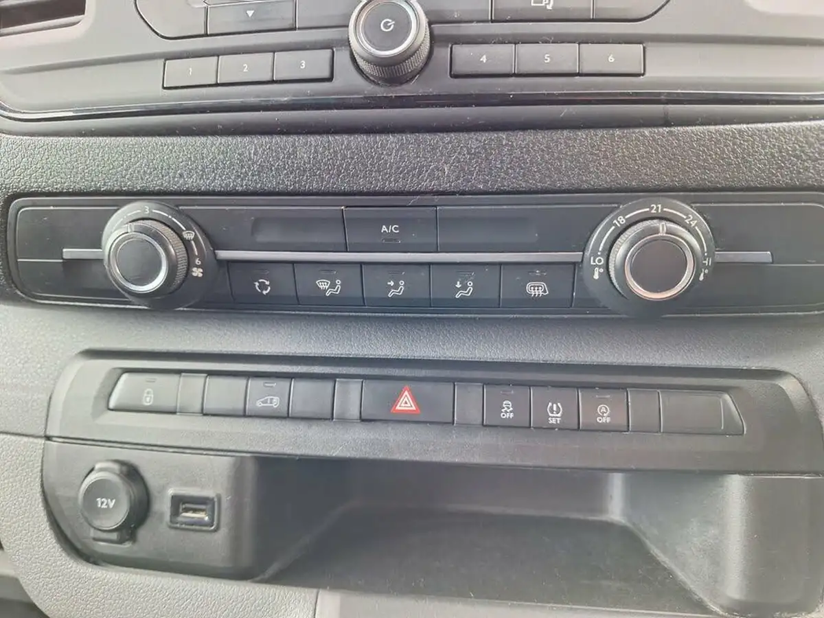 2019-toyota-proace-15d-icon-medium-big-16