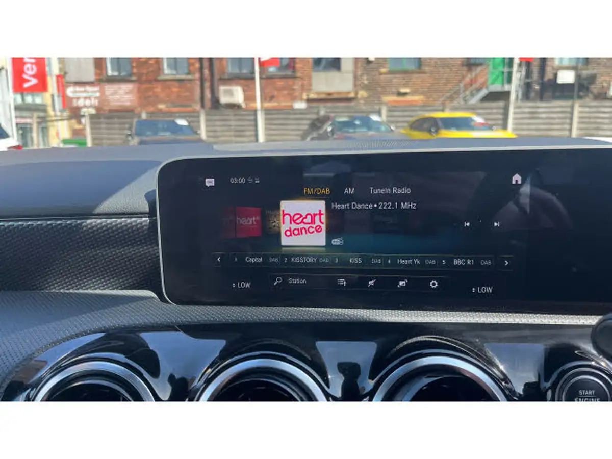 2019-mercedes-benz-a-class-13-a180-sport-executive-hatchback-5d-1332cc-7g-dct-big-32