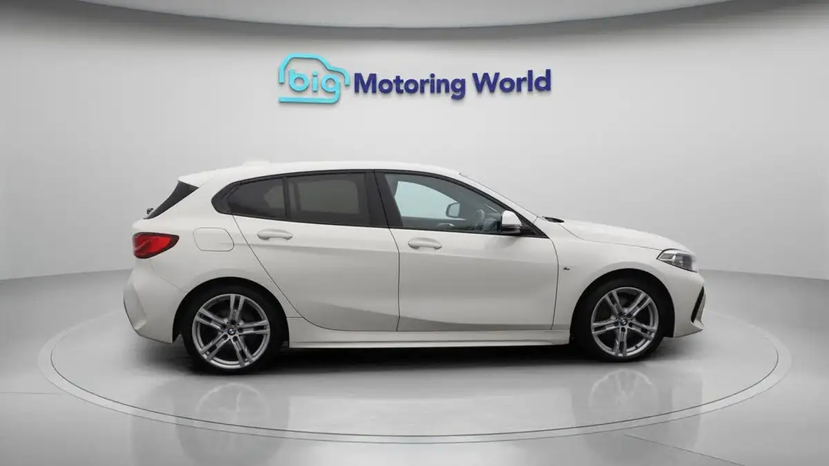 2019-bmw-1-series-15-118i-m-sport-138bhp-5d-big-8