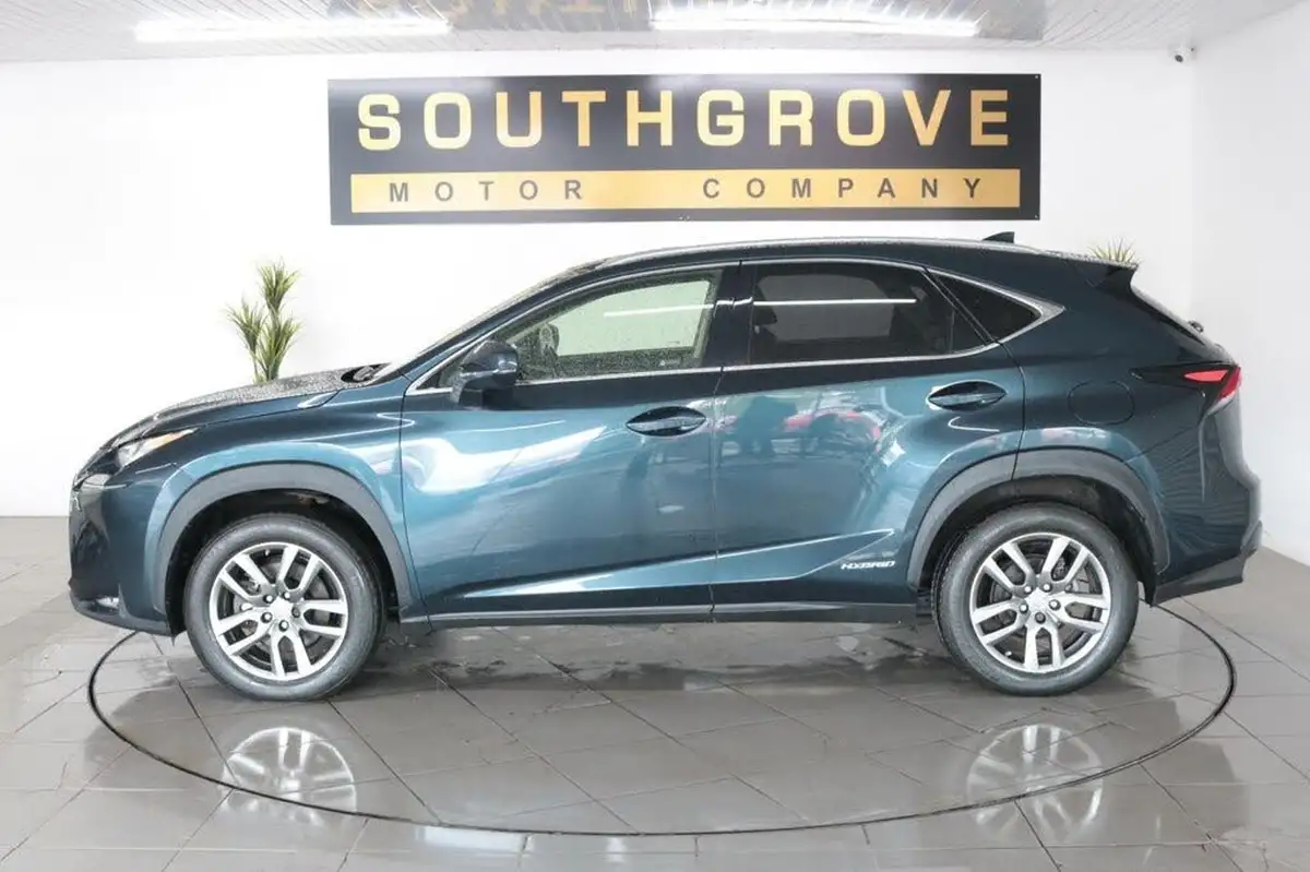 2015-lexus-nx-300h-25-luxury-197bhp-big-3