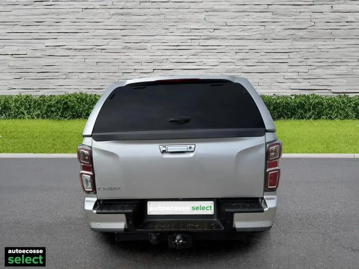 2021-isuzu-d-max-19td-dl40-big-4