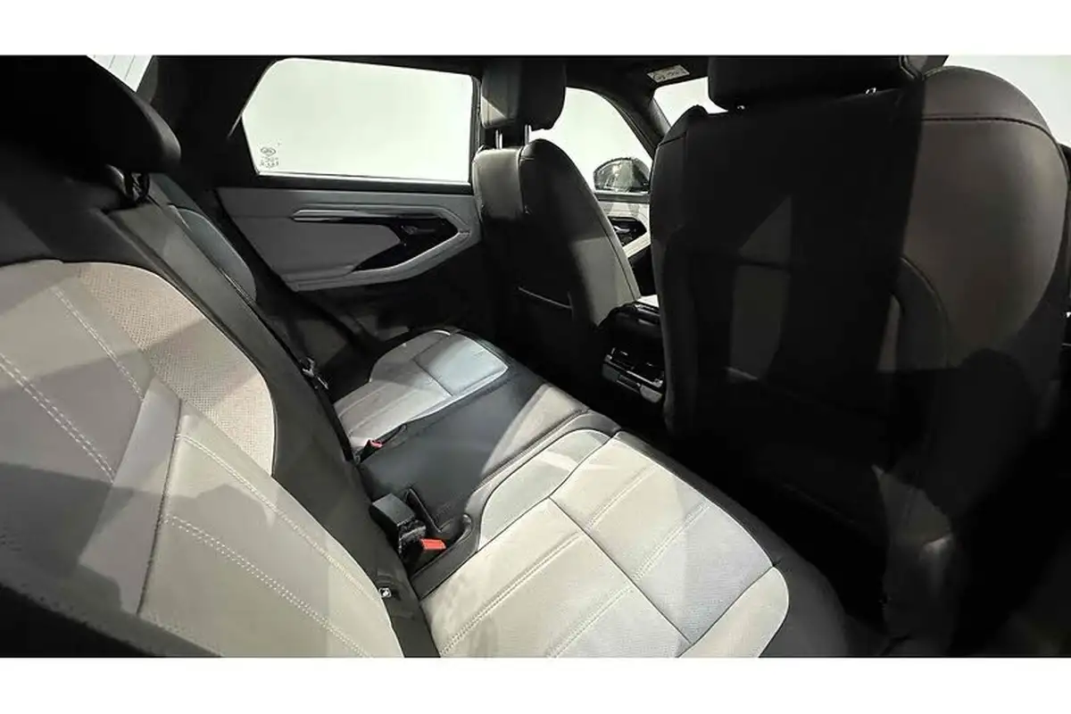 2021-land-rover-range-rover-evoque-15-p300e-r-dynamic-s-big-26
