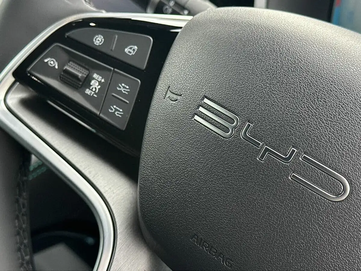 2025-byd-seal-15-comfort-big-18