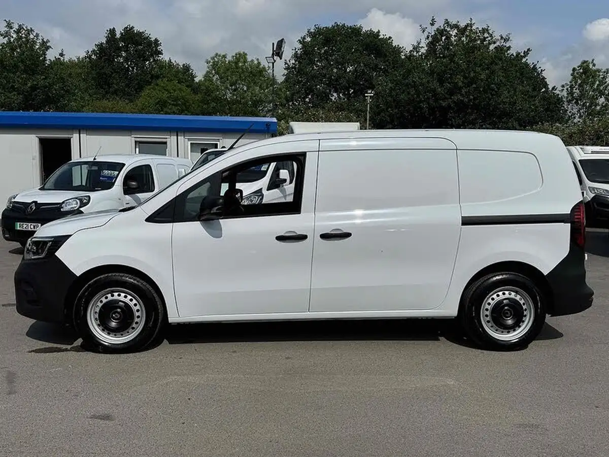 2023-renault-kangoo-e-ll21-e-tech-start-rc-crewcab-big-4