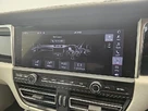 2018-porsche-macan-small-36