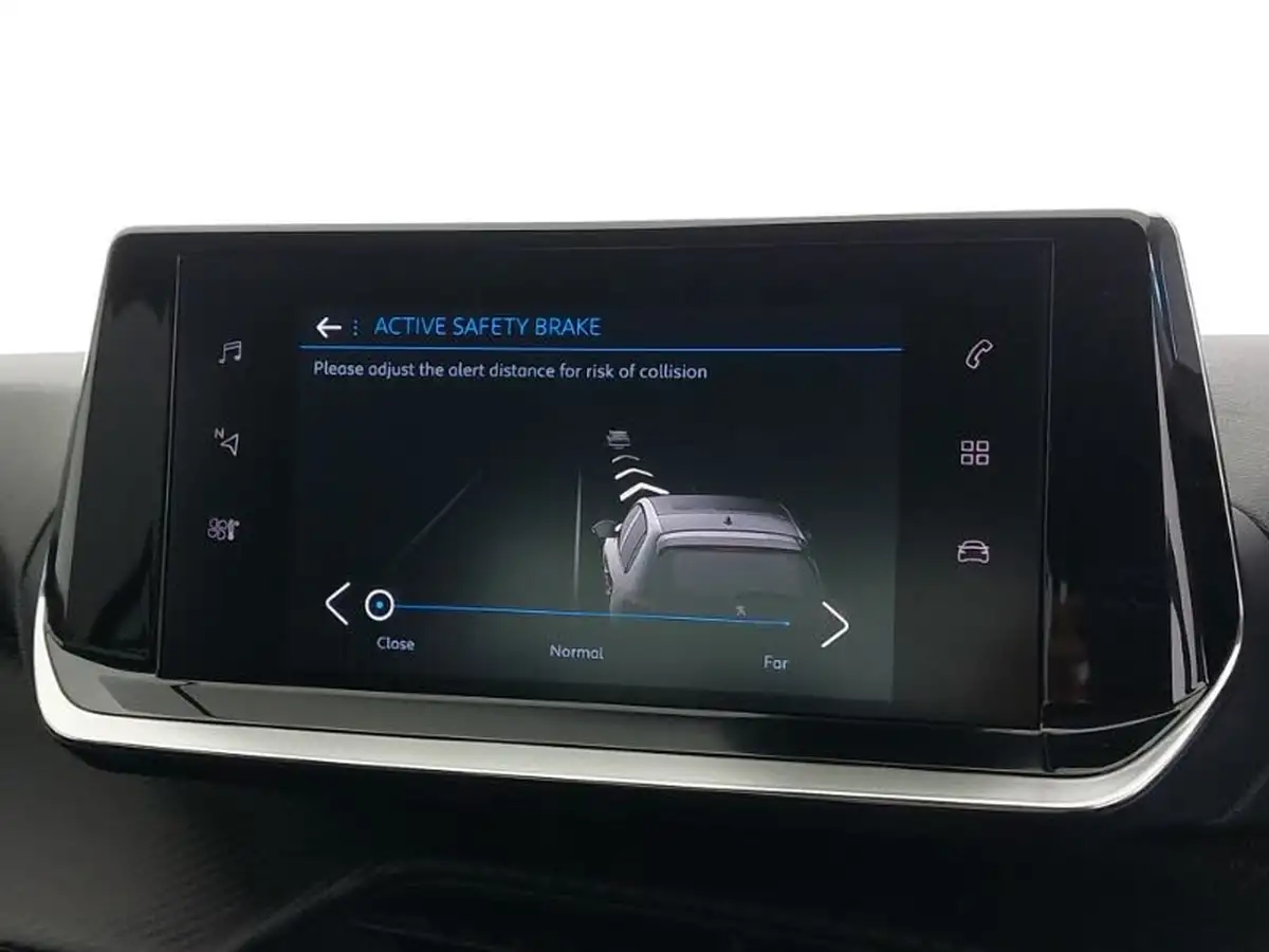 2023-peugeot-208-12-puretech-allure-premium-100ps-big-11