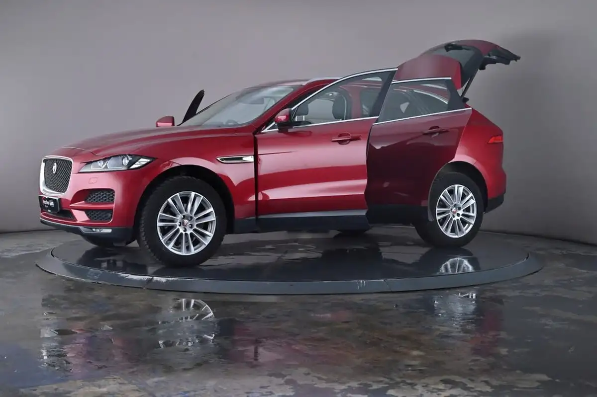 2018-jaguar-f-pace-20-i4d-portfolio-180ps-awd-auto-big-47