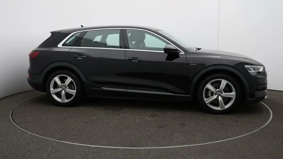 2020-audi-e-tron-50e-technik-big-50