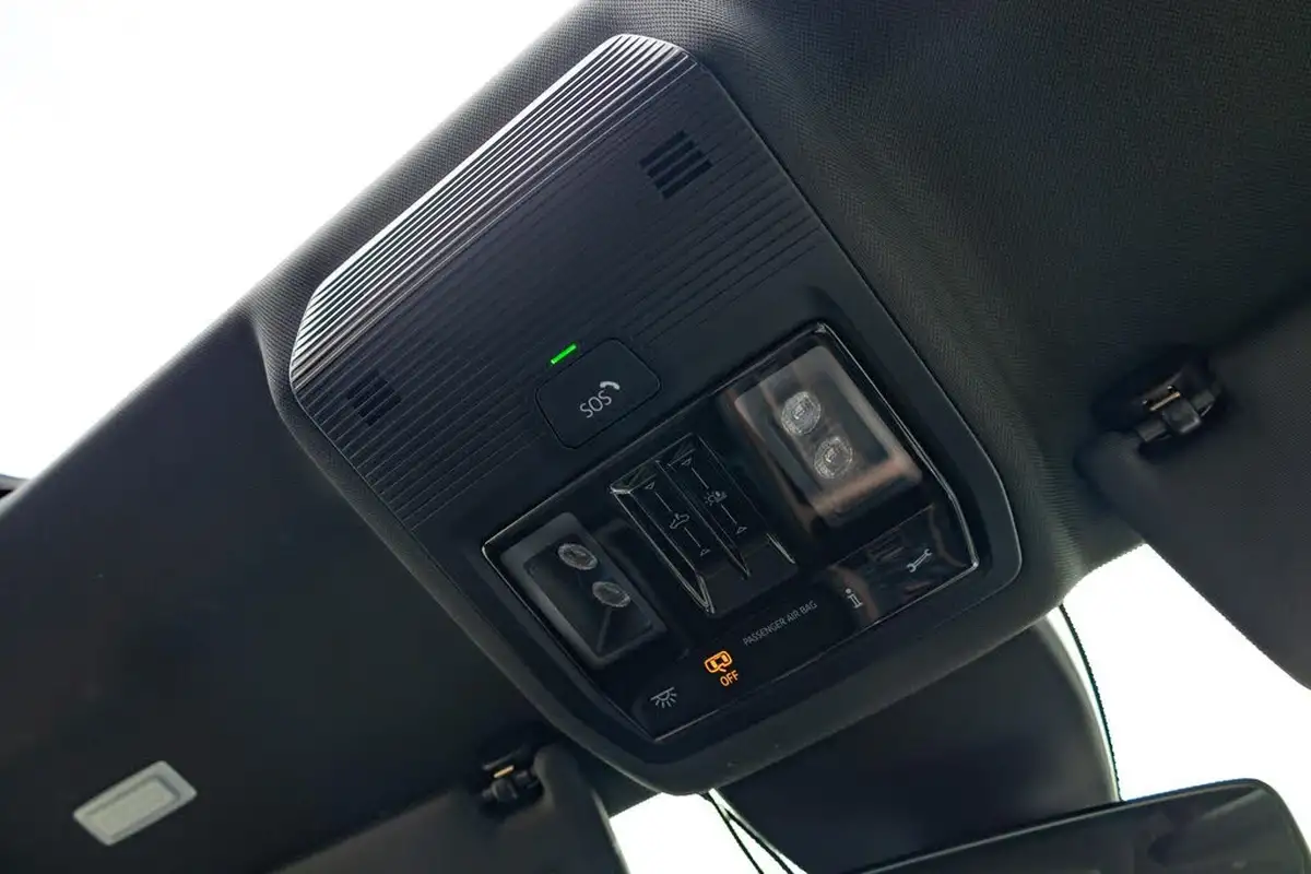2023-cupra-formentor-20-tsi-vzn-big-46