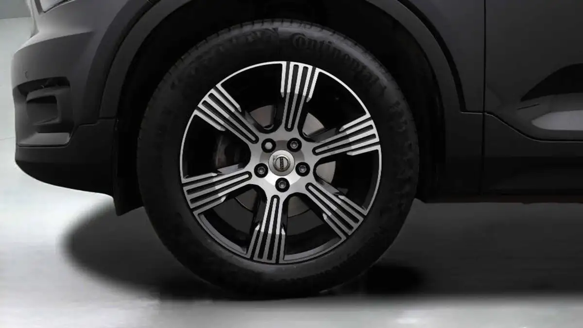 2020-volvo-xc40-15-t3-inscription-geartronic-big-18