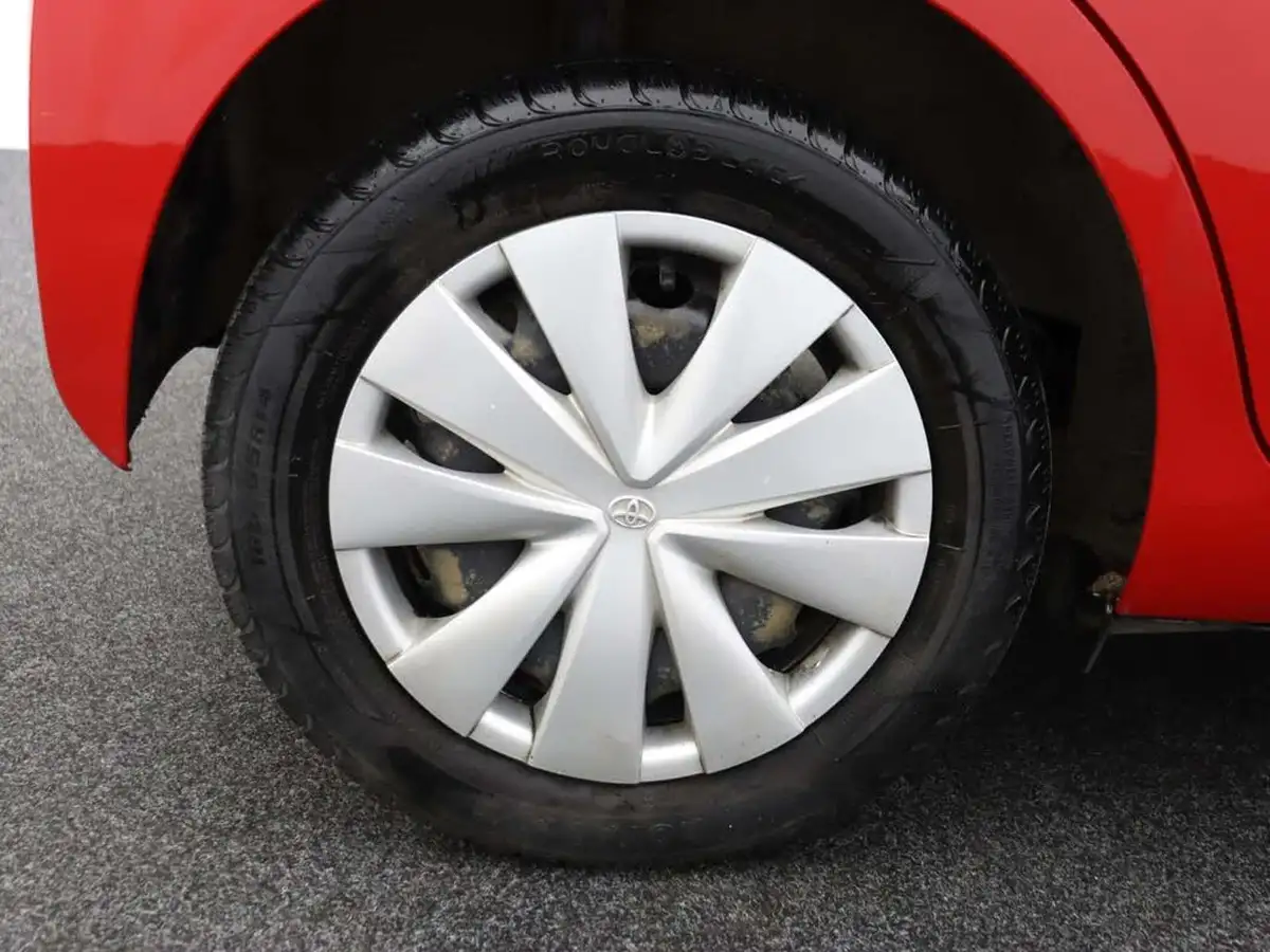 2019-toyota-aygo-10-vvt-i-x-5d-big-6