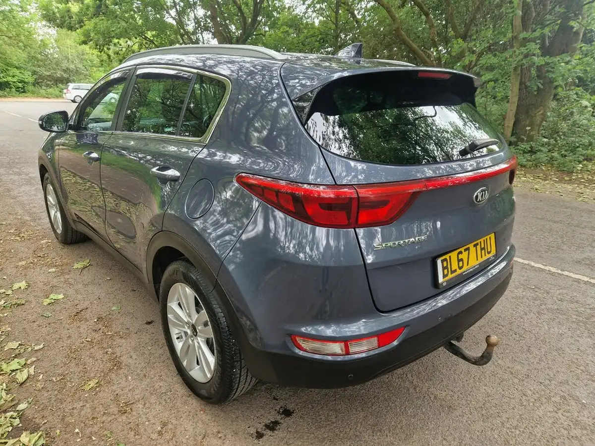 2017-kia-sportage-17crdi-2-114bhp-big-6