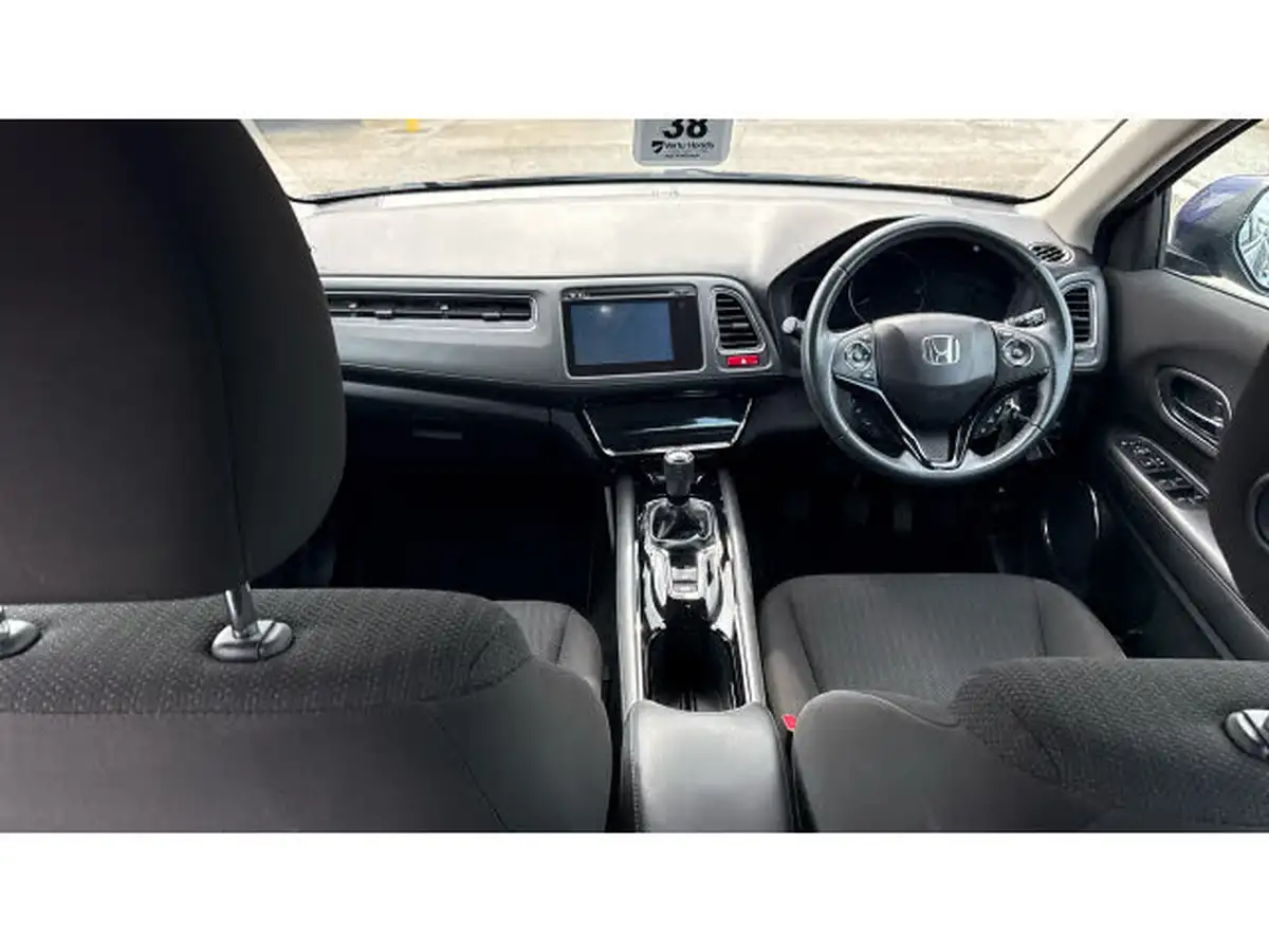 2015-honda-hr-v-16-i-dtec-se-navi-big-3