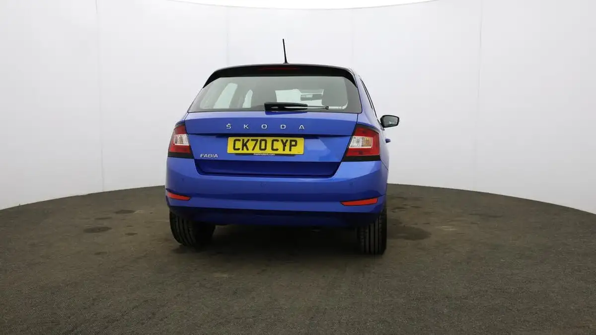 2020-skoda-fabia-10-mpi-colour-edition-60ps-big-62