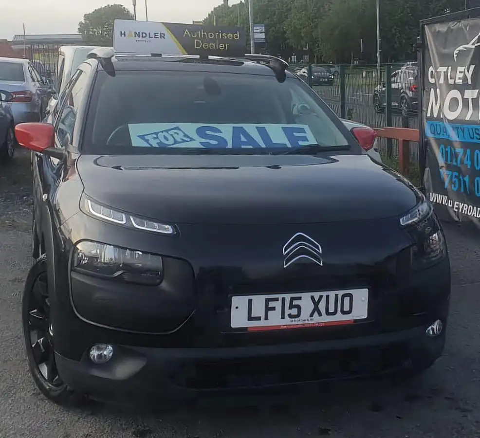 2015-citroen-c4-cactus-16bluehdi-flair-big-36