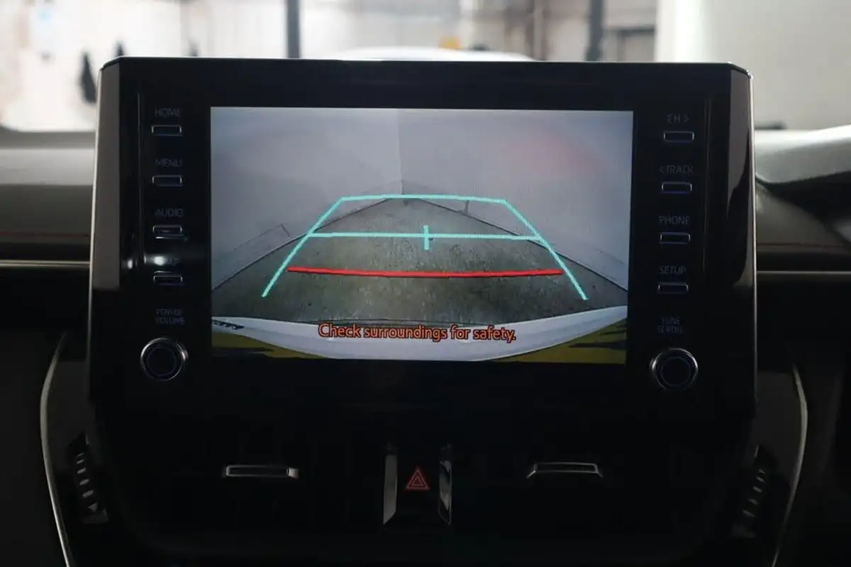 2021-toyota-corolla-18-vvt-i-excel-trk-touring-sports-big-41