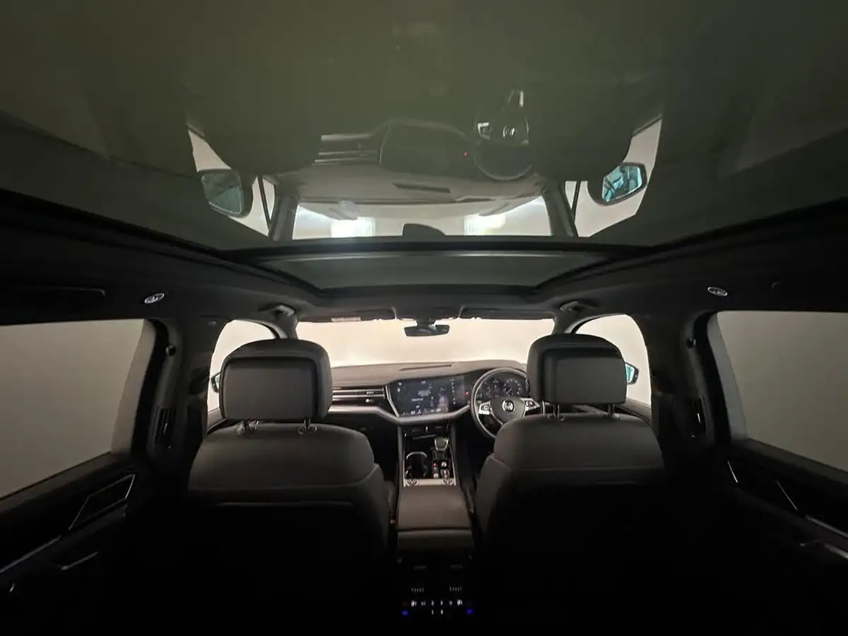 2020-volkswagen-touareg-30tdi-black-edition-286ps-big-16