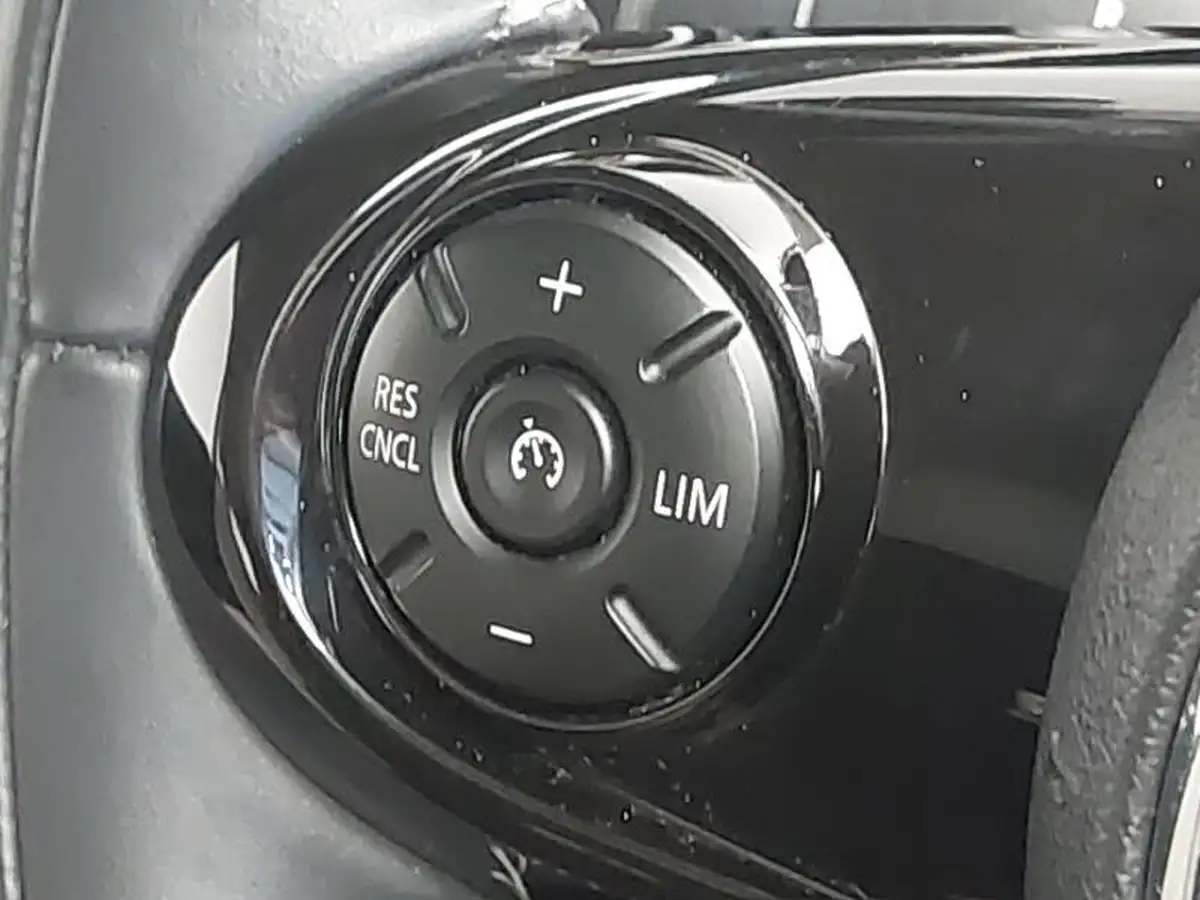 2019-mini-cooper-15-cooper-exclusive-134bhp-hatchback-3d-auto-big-18