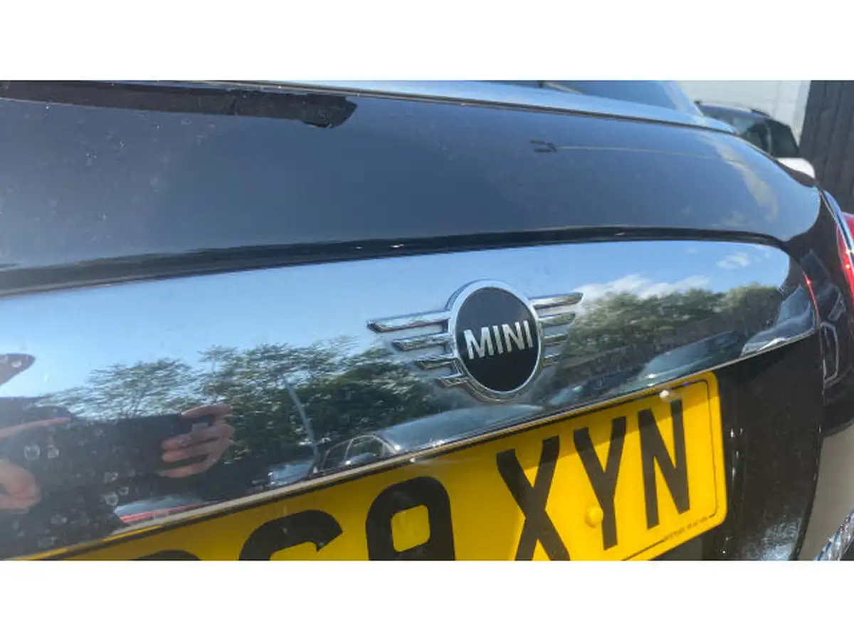 2019-mini-cooper-15-cooper-exclusive-134bhp-hatchback-5d-auto-big-28