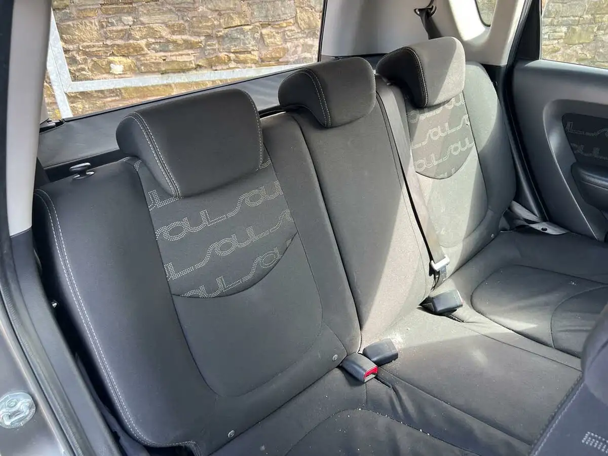 2013-kia-soul-16td-2-big-8