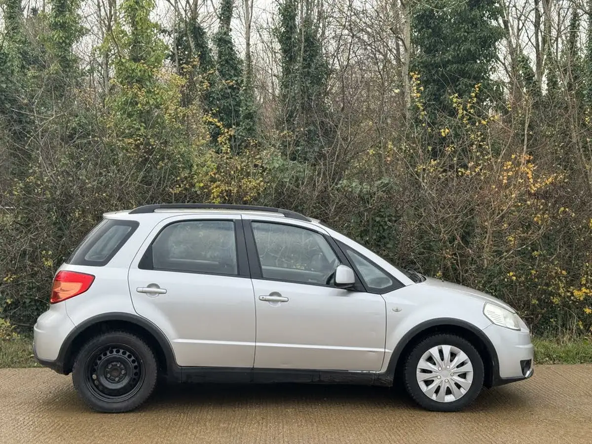 2008-suzuki-sx4-16-gl-big-2