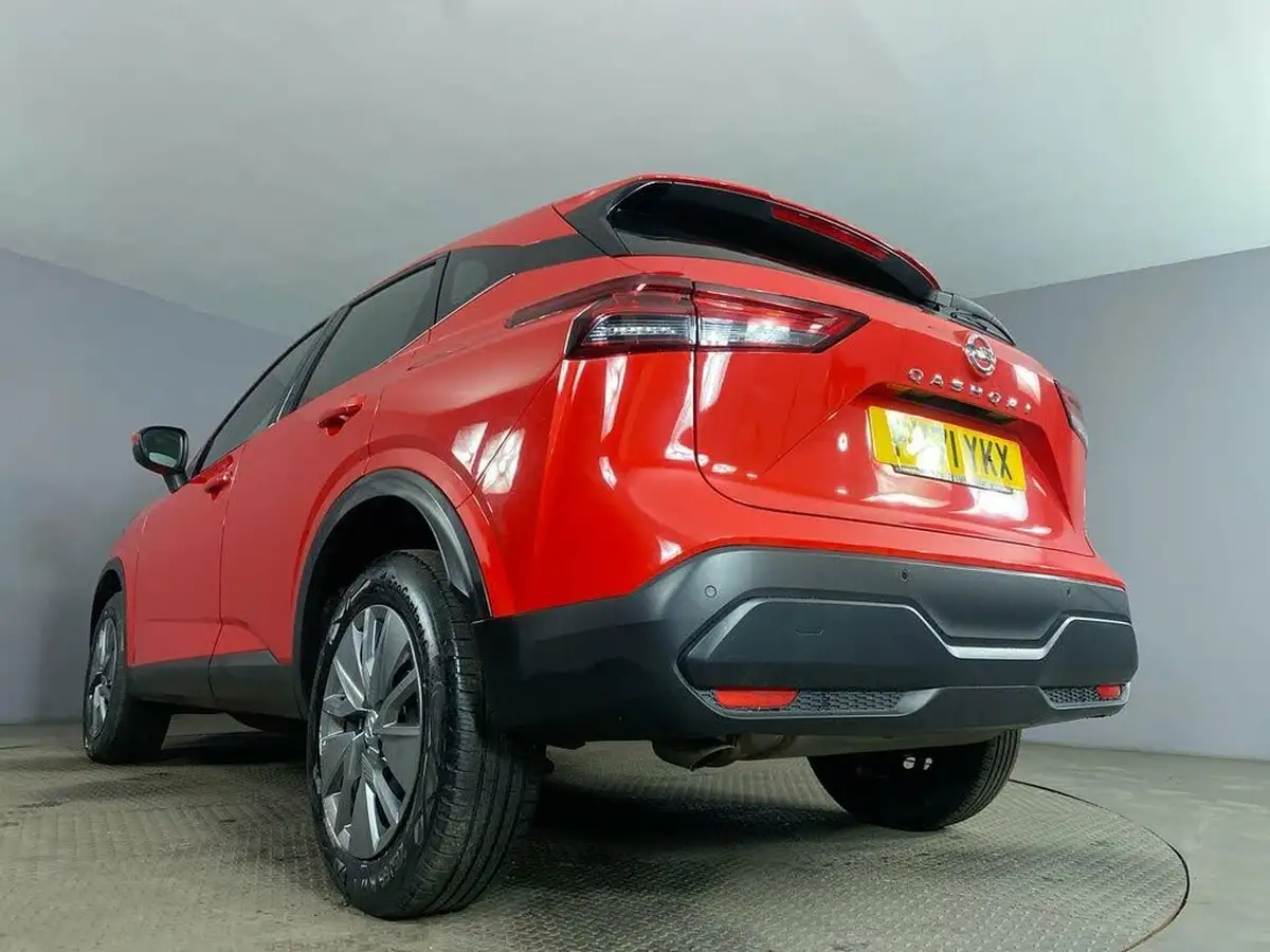 2021-nissan-qashqai-13-dig-t-visia-big-13