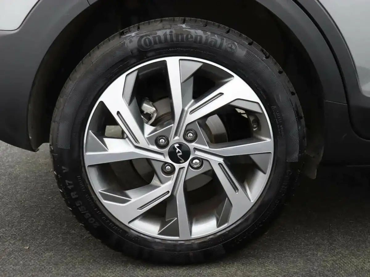 2024-kia-stonic-10-t-gdi-gt-line-s-98bhp-big-12