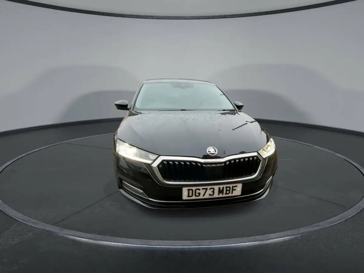 2023-skoda-octavia-20tdi-se-l-150ps-hatchback-dsg-big-3