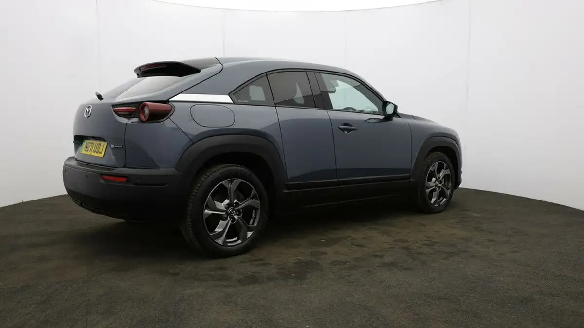 2021-mazda-mx-30-e-sport-lux-big-56