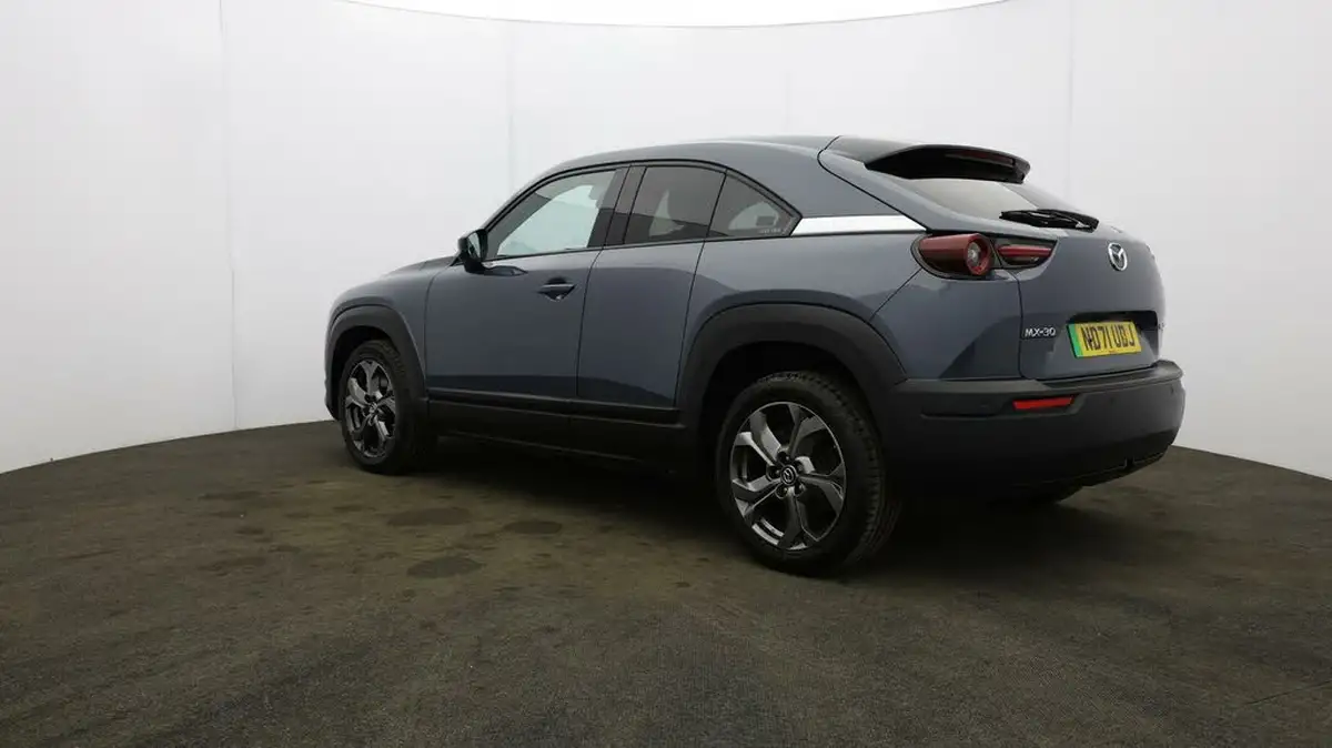2021-mazda-mx-30-e-sport-lux-big-4