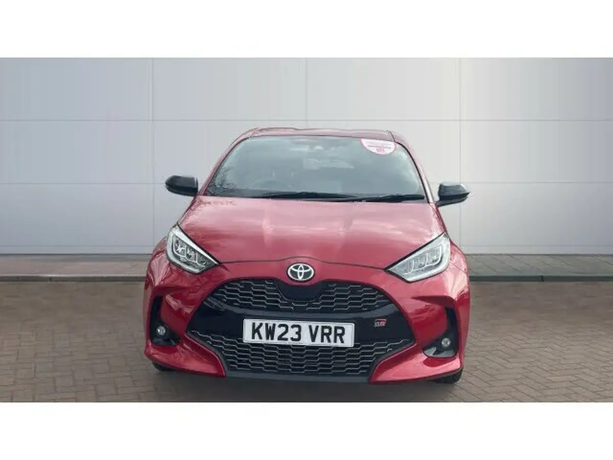 2023-toyota-yaris-15-vvt-i-gr-sport-114bhp-big-2