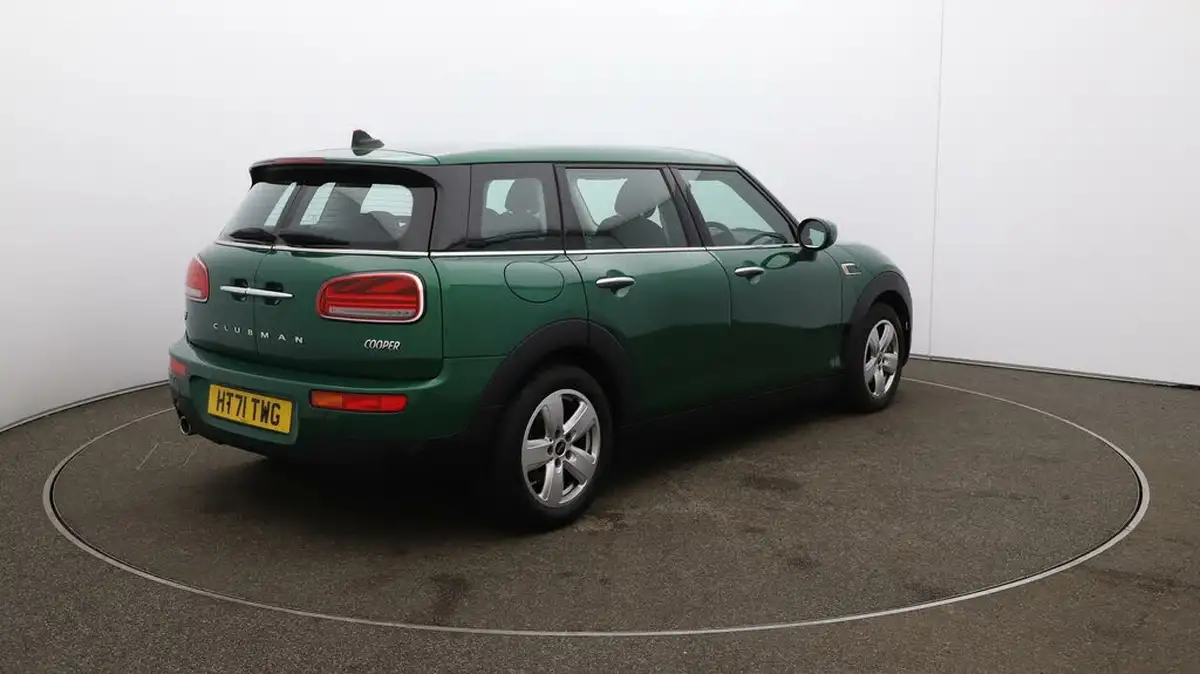2022-mini-clubman-15-cooper-classic-big-52