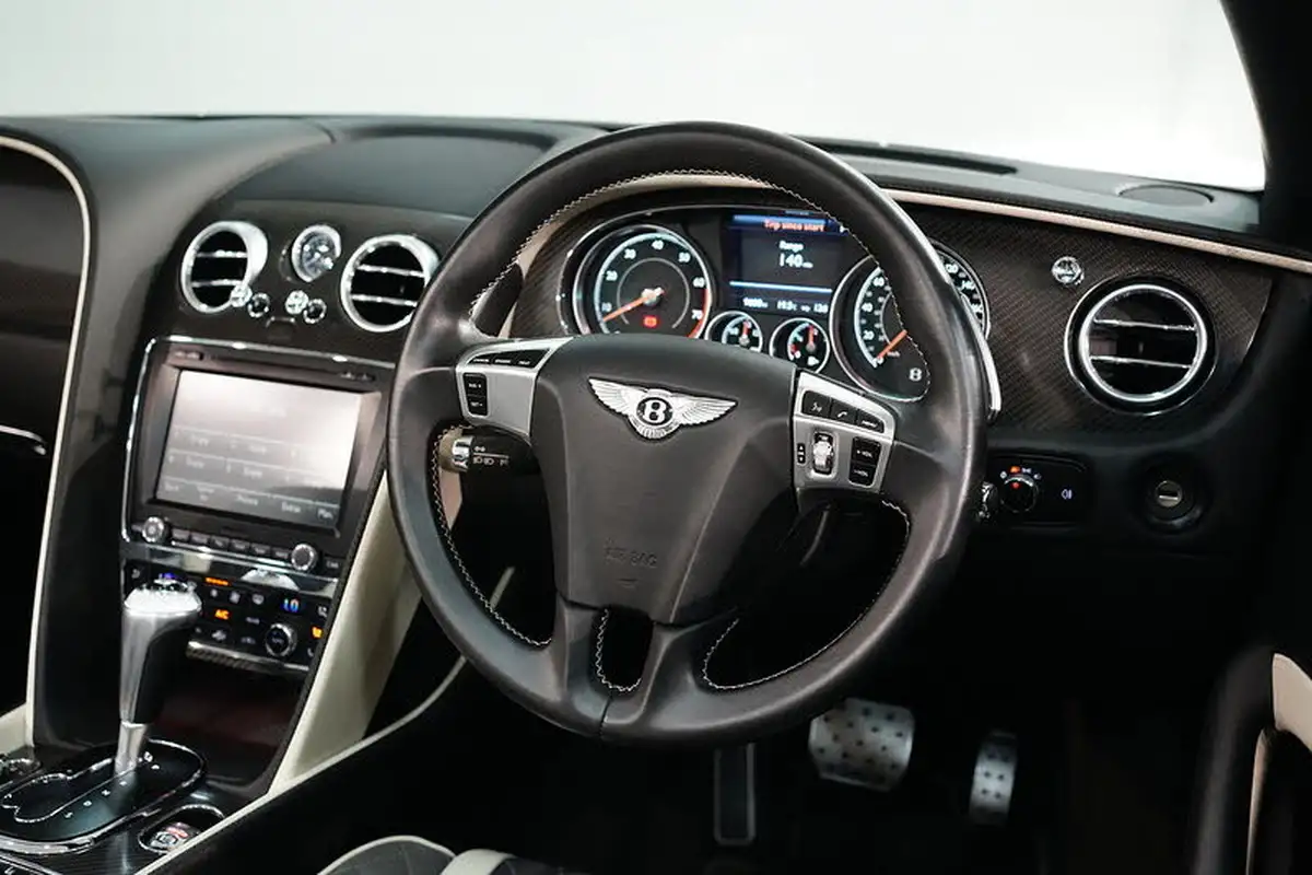 2018-bentley-continental-60-supersports-big-78