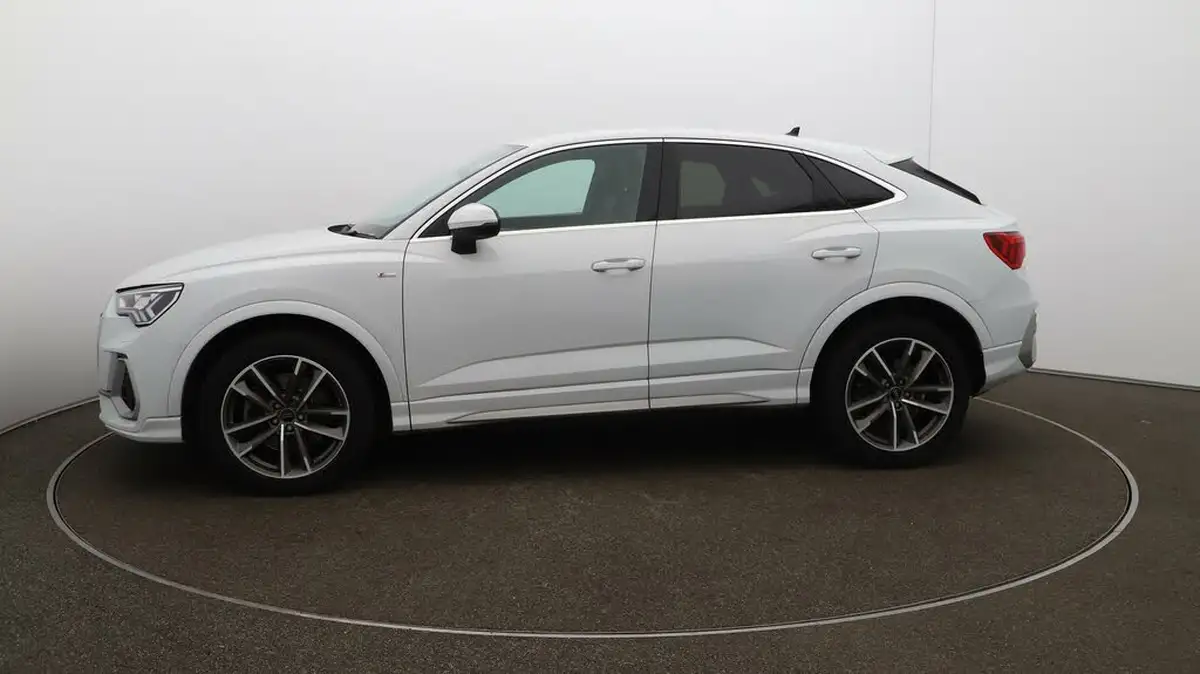 2020-audi-q3-20-45-tfsi-s-line-sportback-big-4