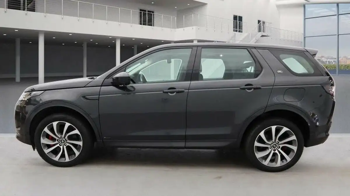 2021-land-rover-discovery-sport-15-p300e-r-dynamic-hse-big-8