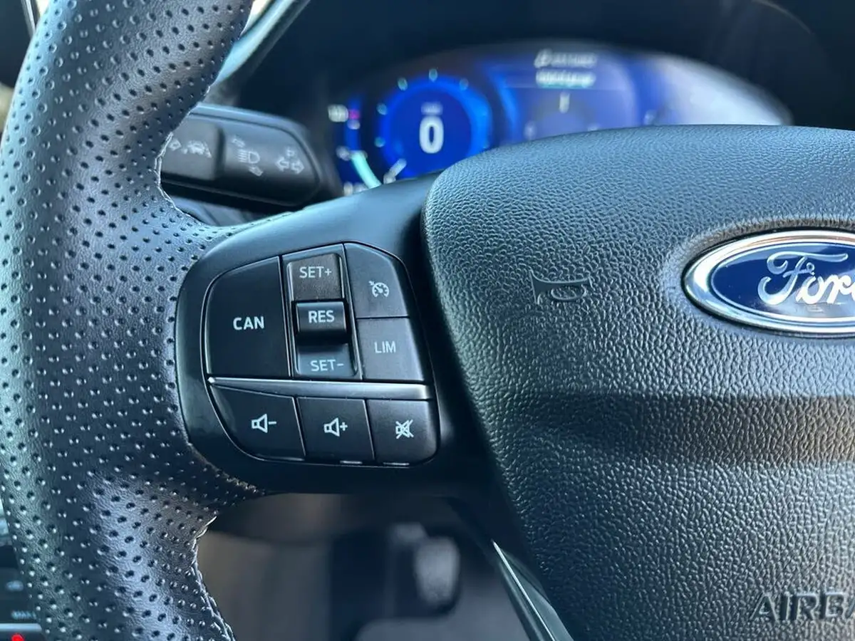 2023-ford-puma-suv-10-st-line-vignale-125ps-big-25