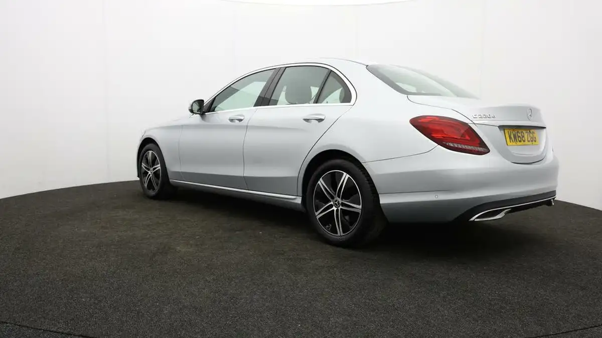2018-mercedes-benz-c-class-20d-c220d-sport-premiumss-saloon-4d-big-76